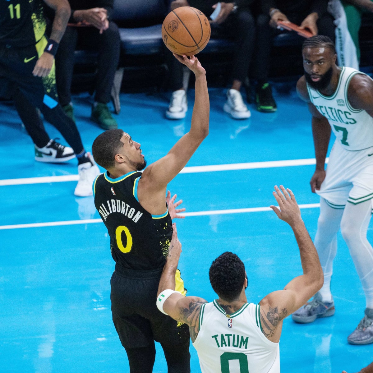 Friday's Brotherhood Playoff News: Jayson Tatum & Boston Pull Off