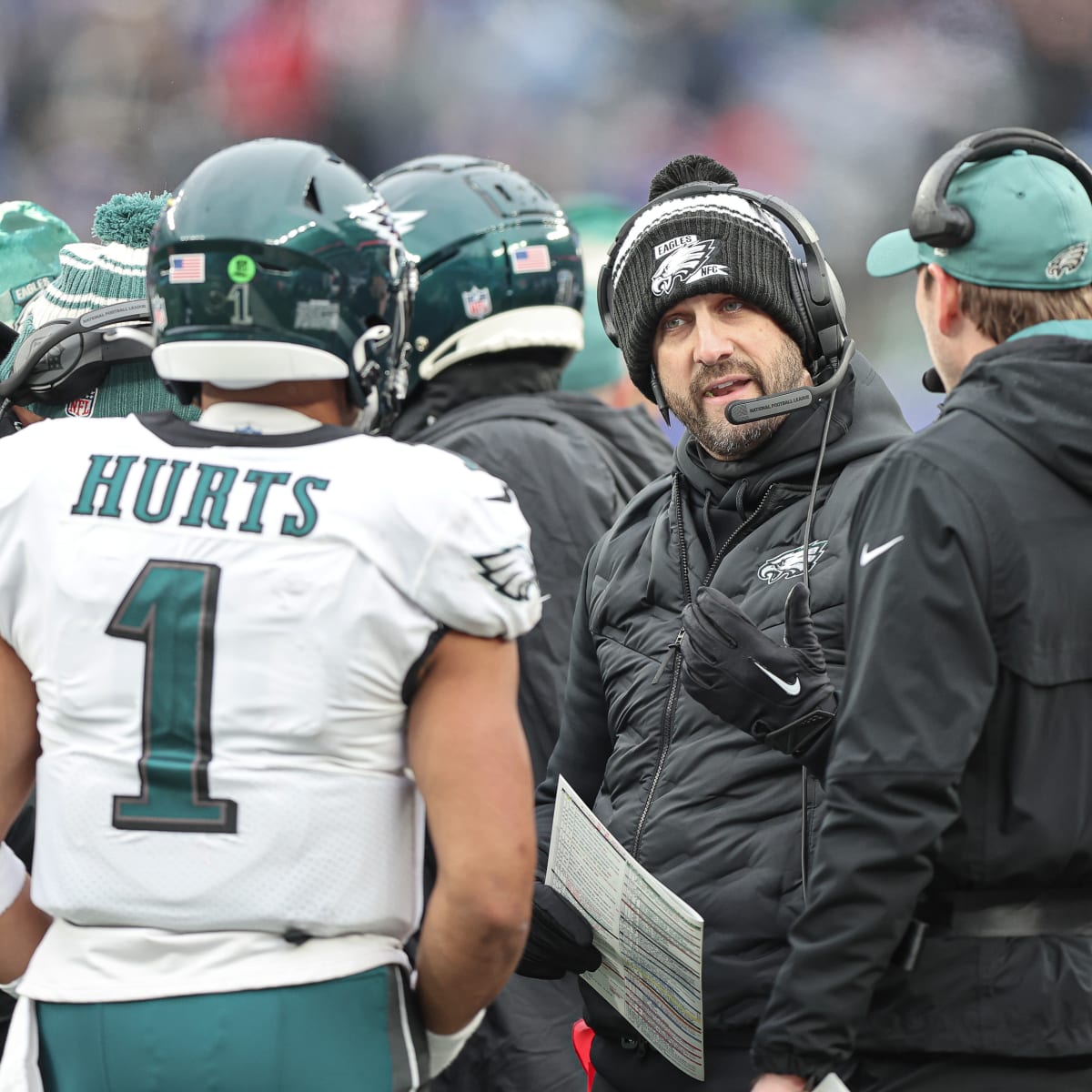 Eagles fans been waiting for this': People line up to buy throwback kelly  green jerseys – NBC10 Philadelphia