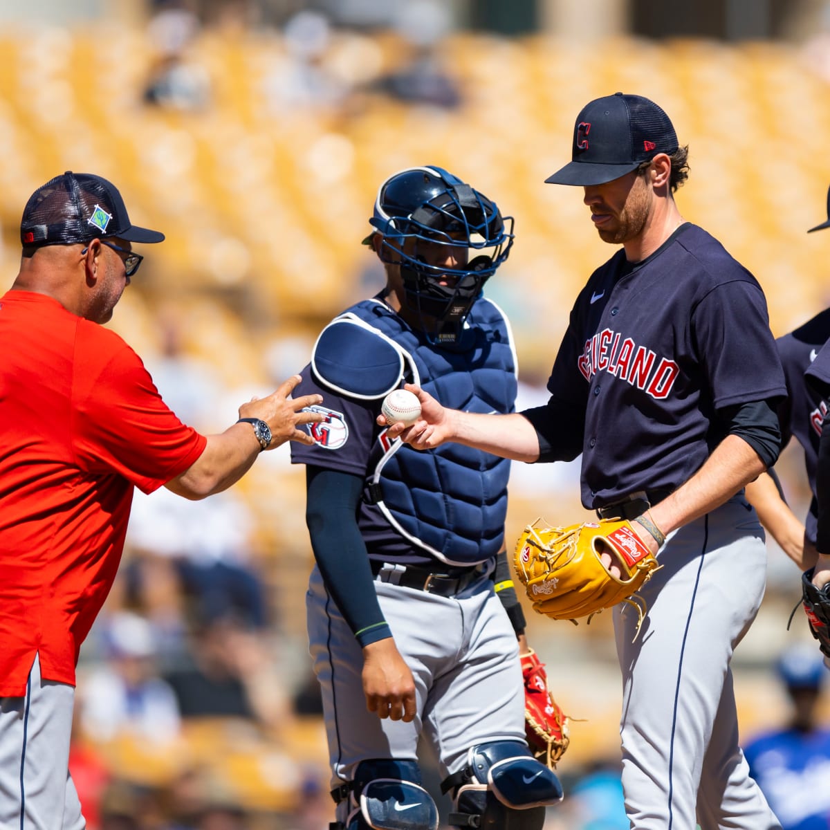 Five takes from Guardians manager Terry Francona on the first day of spring  training 