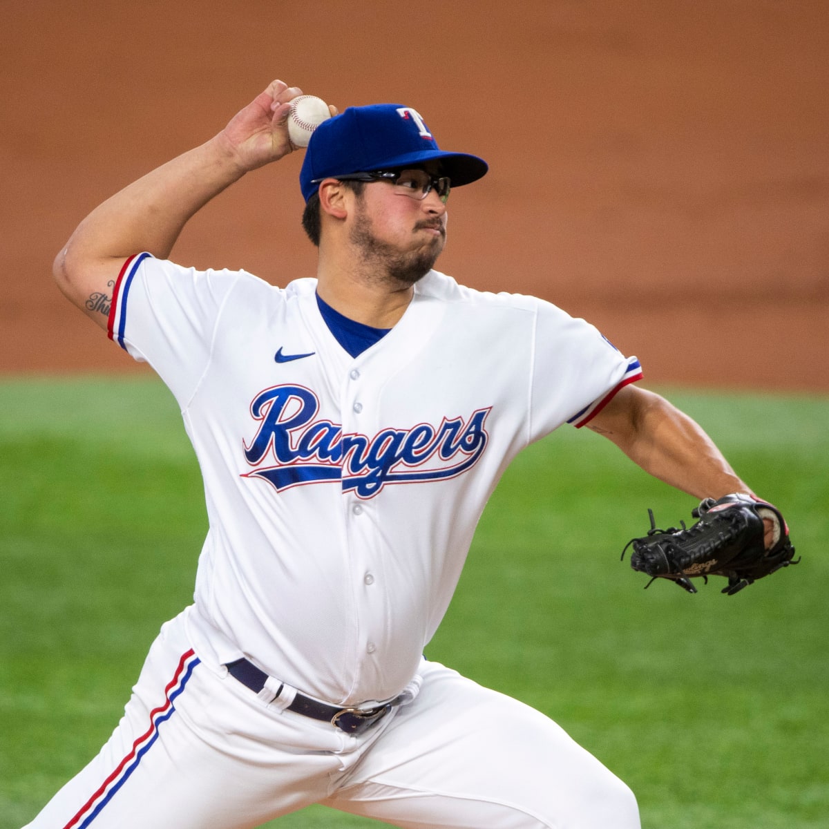 Dane Dunning 'Sets The Tone' in Win Over Atlanta Braves, Texas Rangers Snap  Four-Game Losing Streak - Sports Illustrated Texas Rangers News, Analysis  and More