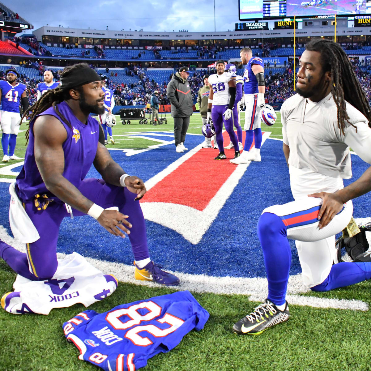 AFC-leading Bills host Vikings in matchup of Cook brothers NFL - Bally  Sports