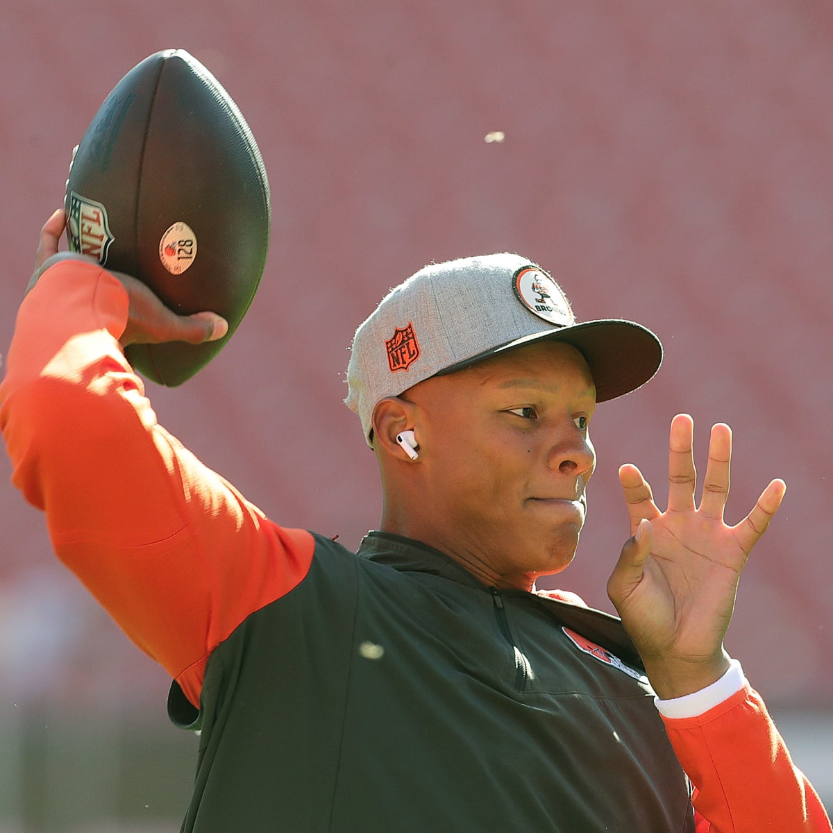 Josh Dobbs joins revamped Browns quarterback depth chart