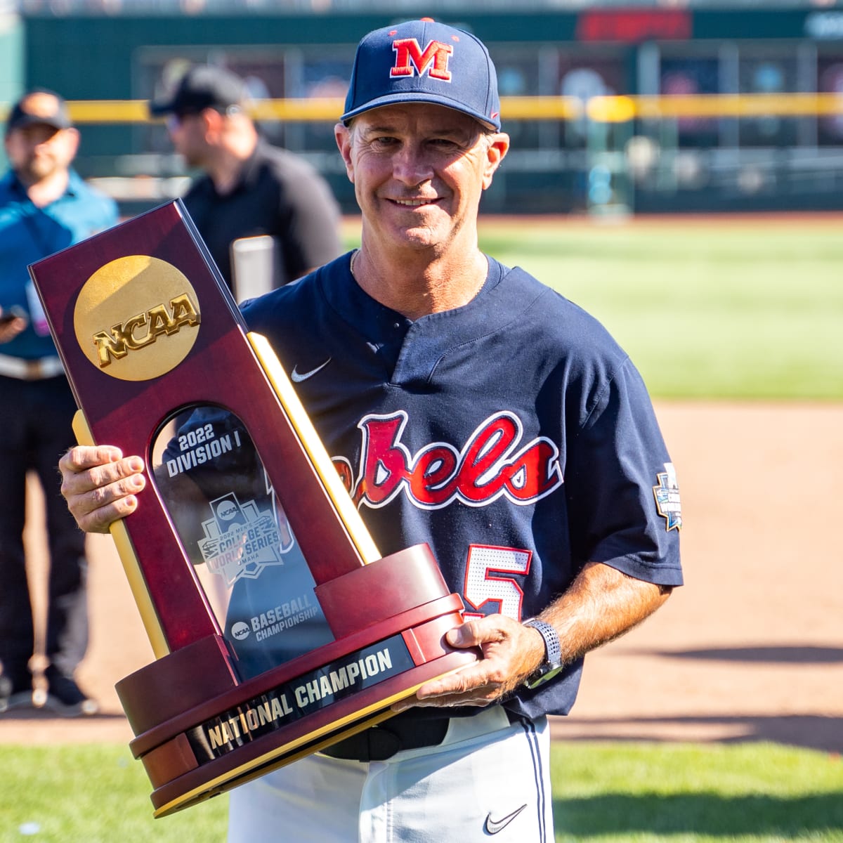 Mike Bianco Named National Coach of the Year, Ole Miss