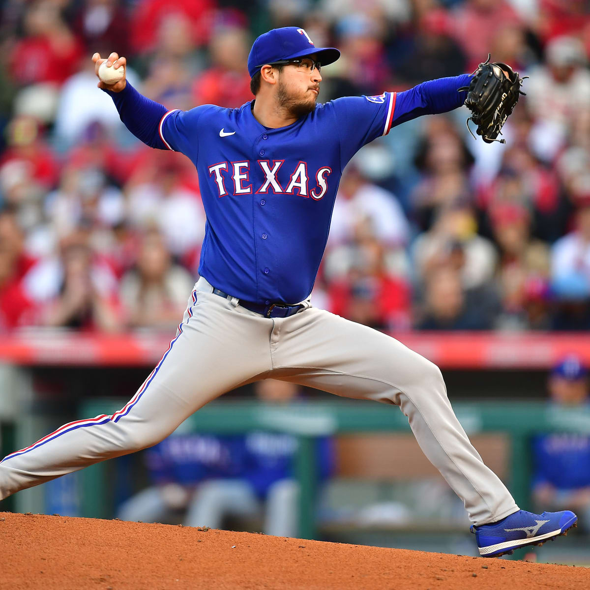 Dane Dunning comes within an out of his first shutout, the Rangers