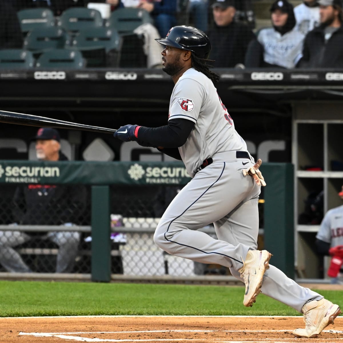 Guardians Sign Free Agent Josh Bell - Sports Illustrated Cleveland  Guardians News, Analysis and More