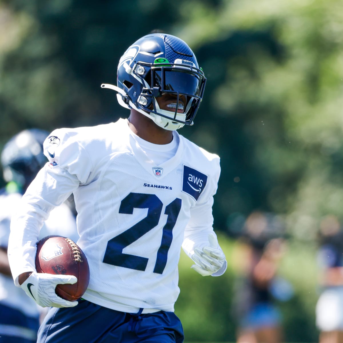 Ken Walker III, Seattle Seahawks Making Strides Finishing in Red Zone -  Sports Illustrated Seattle Seahawks News, Analysis and More