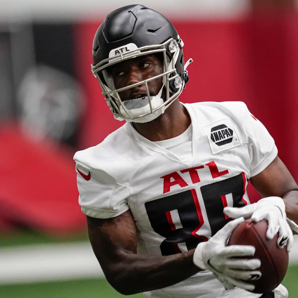 Atlanta Falcons linebacker Troy Andersen (44) runs during an NFL football  game against the Washington Commanders, Sunday, November 27, 2022 in  Landover. (AP Photo/Daniel Kucin Jr Stock Photo - Alamy