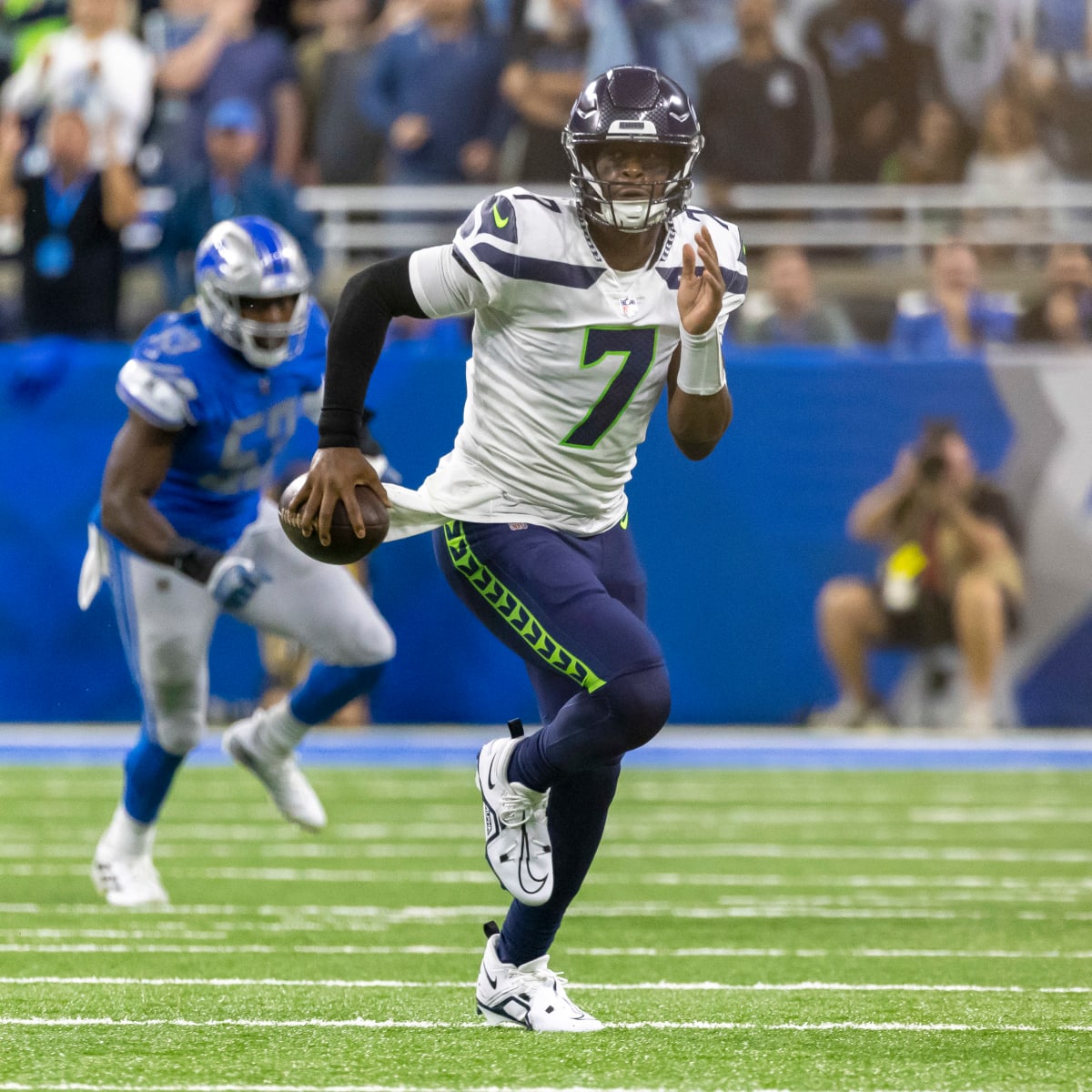 Seahawks leap into top 10 with Geno Smith at the helm - Axios Seattle