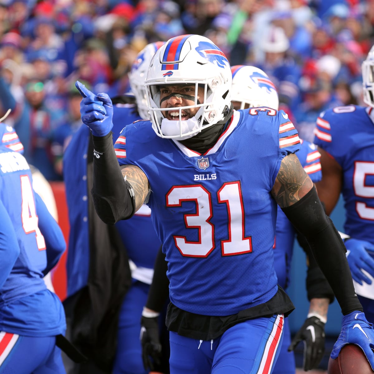 Buffalo Bills CB Christian Benford Injured vs. Miami Dolphins - Tracker -  Sports Illustrated Buffalo Bills News, Analysis and More