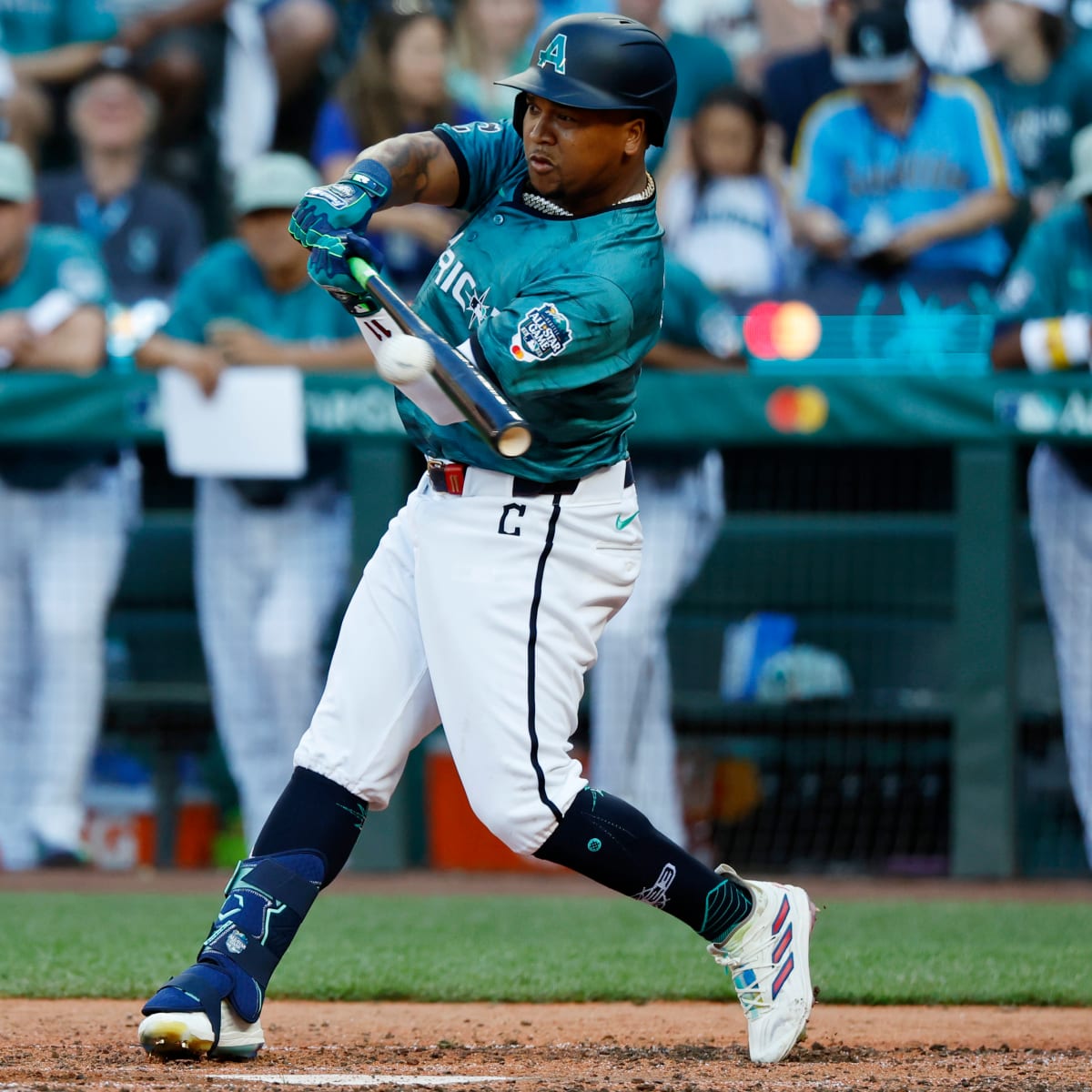 WATCH: Jose Ramirez Of The Guardians Hits Double In MLB All-Star Game -  Sports Illustrated Cleveland Guardians News, Analysis and More