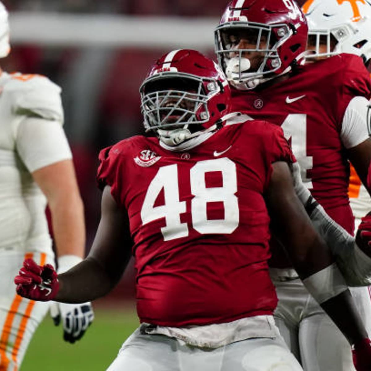 Commanders draft Daron Payne replacement in Alabama's Phidarian Mathis