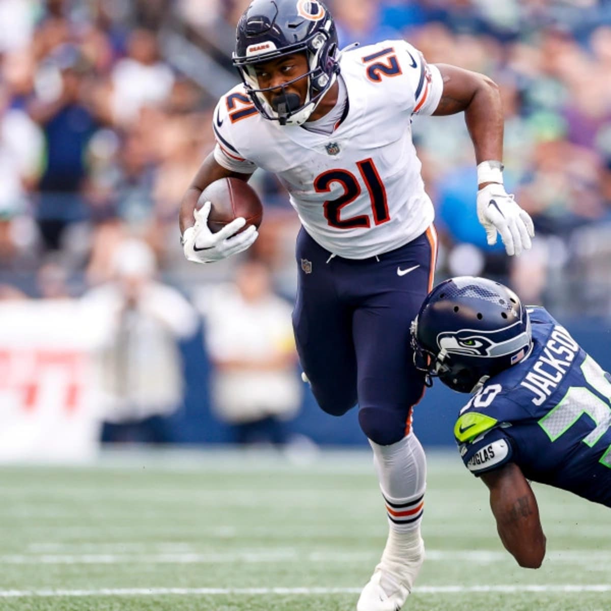 Buffalo Bills running back Darrynton Evans (37) runs the ball