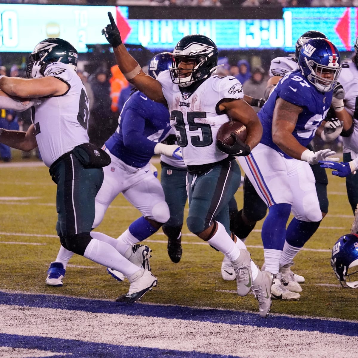 Boston Scott statistics vs. Giants: Eagles RB has put up great