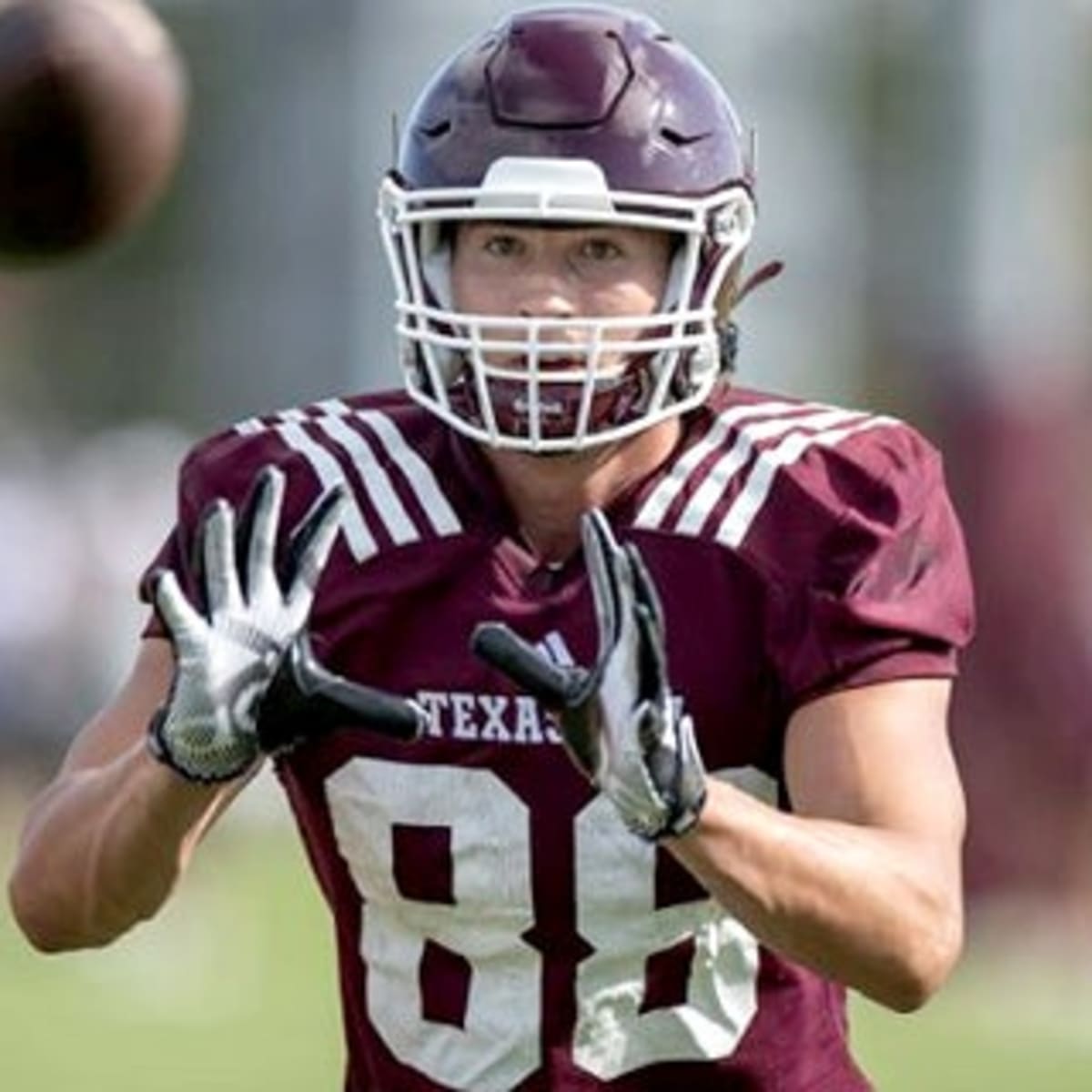 TE Jalen Wydermyer revises top 8; A&M still makes the cut