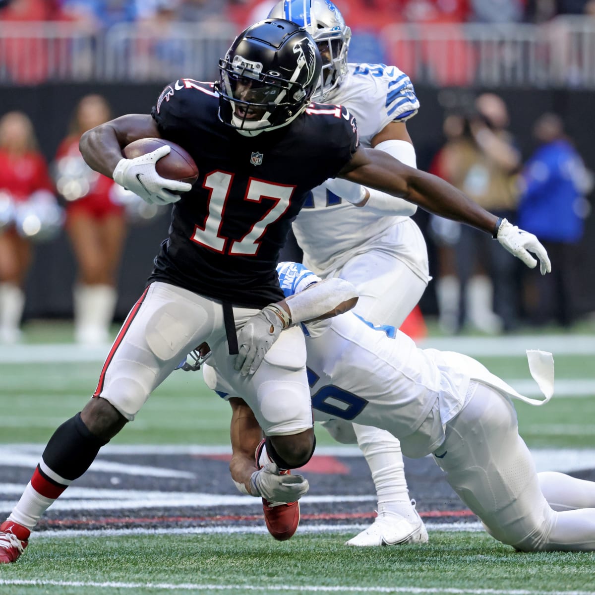 BREAKING: Ex Atlanta Falcons WR Olamide Zaccheaus Signs with Philadelphia  Eagles - Sports Illustrated Atlanta Falcons News, Analysis and More