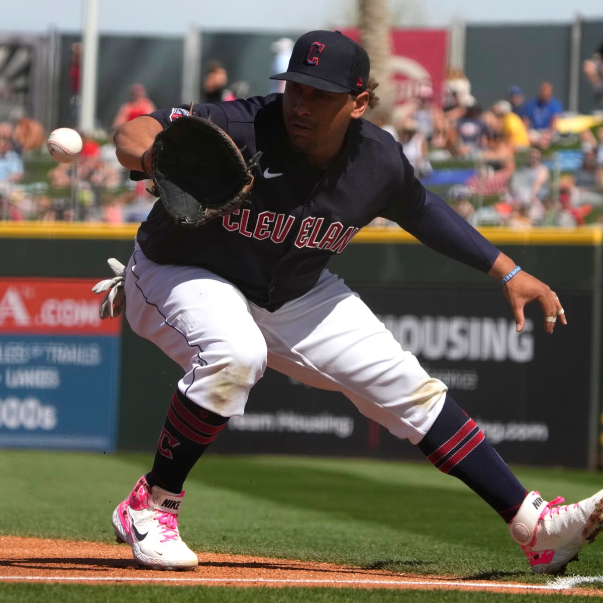 Oscar Gonzalez busts out of his slump, leads Guardians to 4-2 win over  Rangers - Covering the Corner