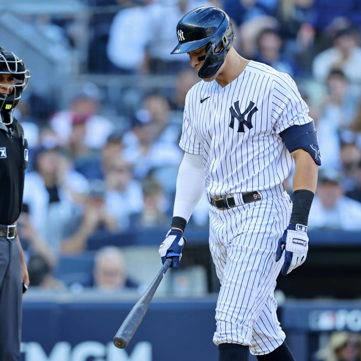 Cleveland, United States. 10th Apr, 2023. New York Yankees Aaron Judge (99)  bats in the second inning against the Cleveland Guardians at Progressive  Field in Cleveland, Ohio, on Monday, April 10, 2023.