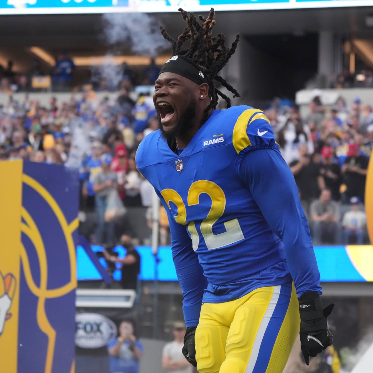 Jan 23, 2022; Tampa, FL USA; Los Angeles Rams linebacker Travin Howard (32)  during an NFL divisional playoff game at Raymond James Stadium. The Rams  beat the Buccaneers 30-27. (Steve Jacobson/Image of