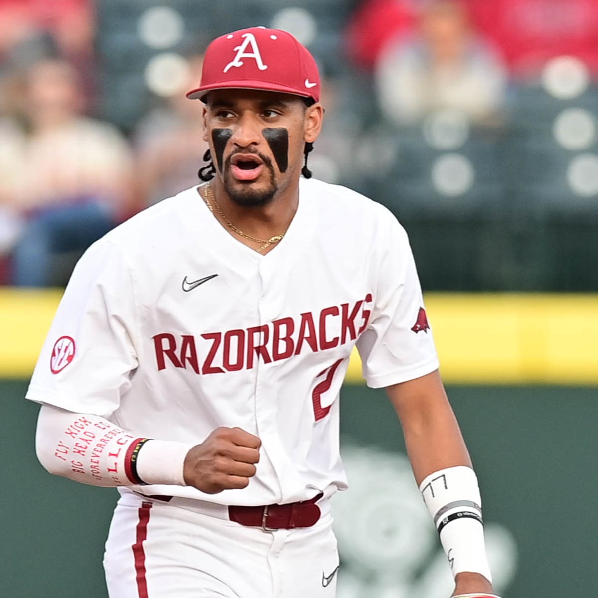 Arkansas Baseball on X: Guess who is rocking the throwback