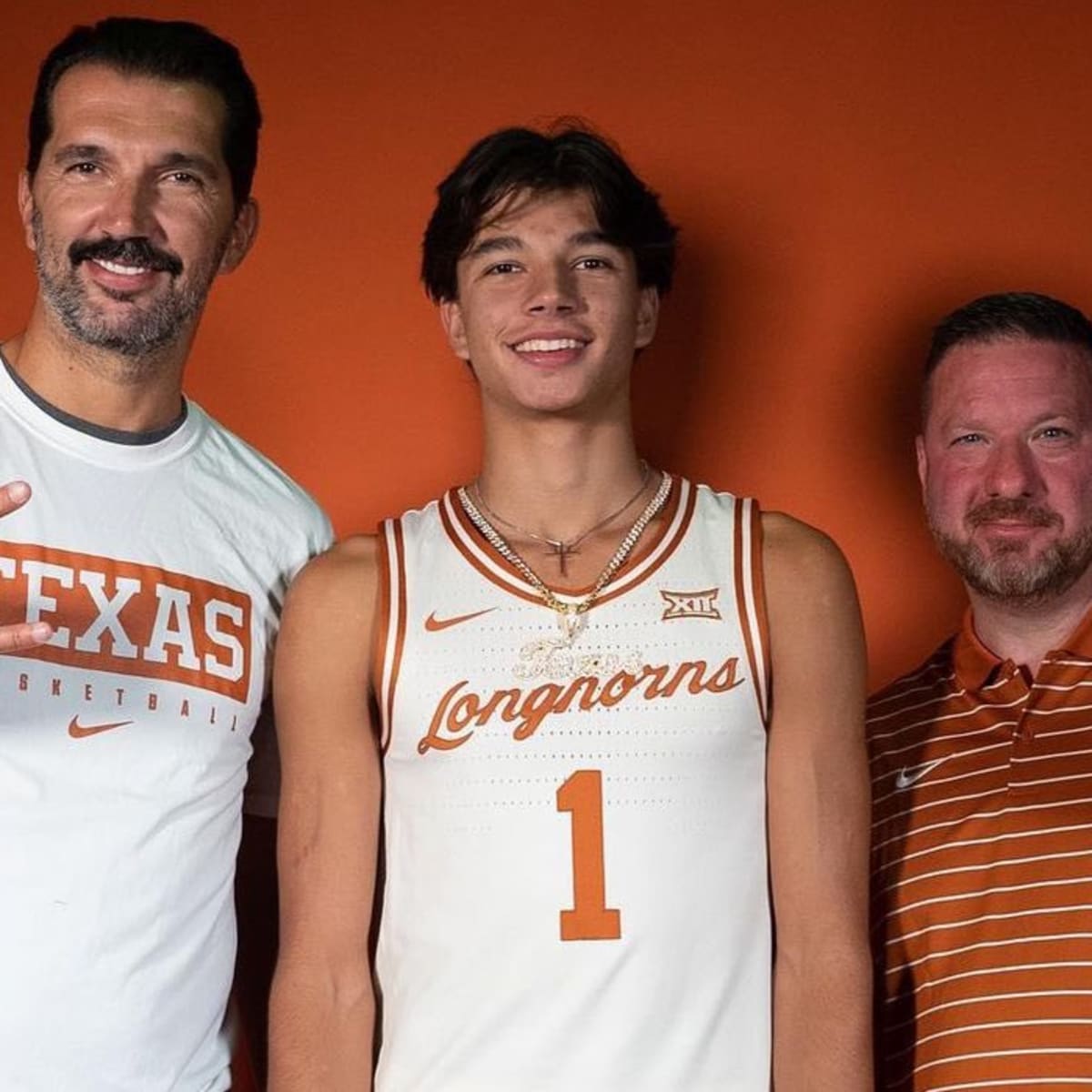 IU basketball recruiting: Hoosiers offer 2023 wing Andrej Stojakovic, son  of Peja – The Daily Hoosier