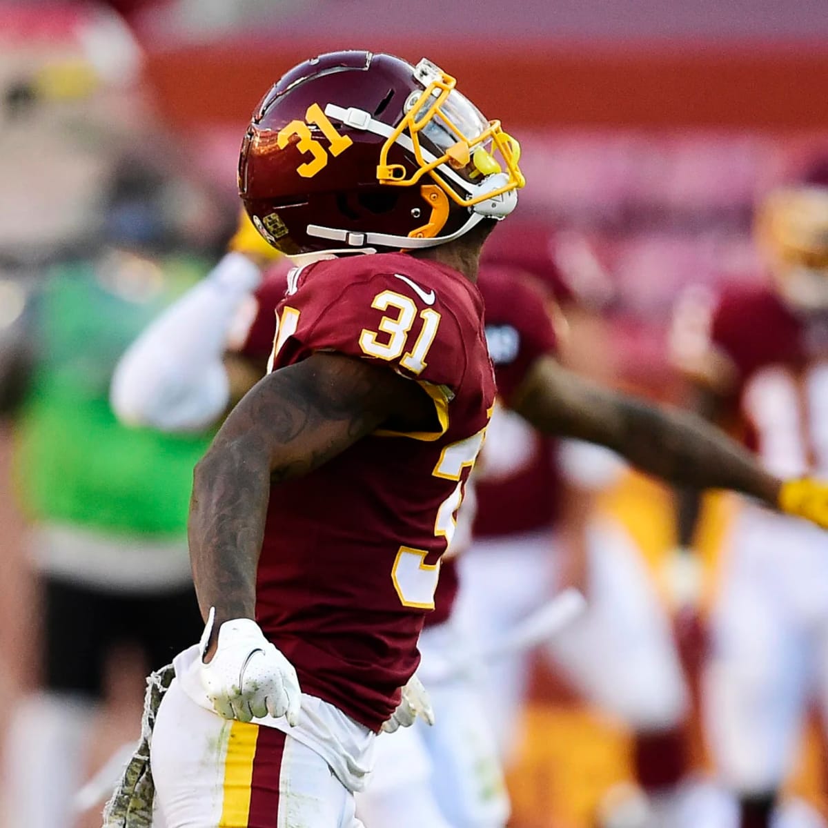 Washington Football Team safety Kamren Curl (31) and Atlanta