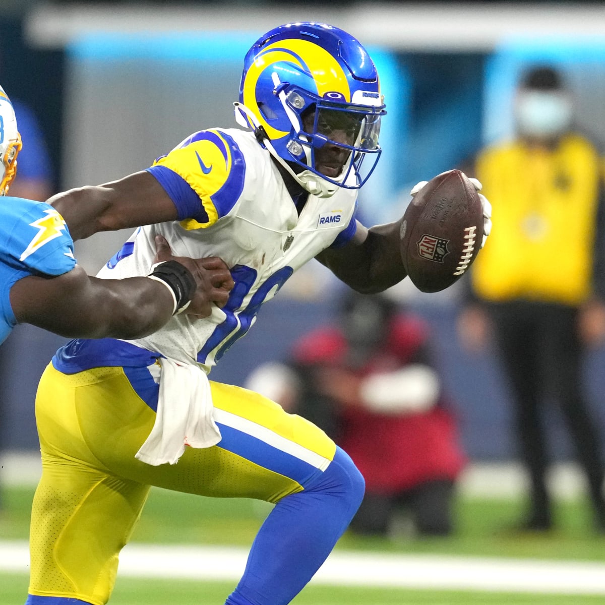 Chargers Preseason Week 1 Studs & Duds: The Defense