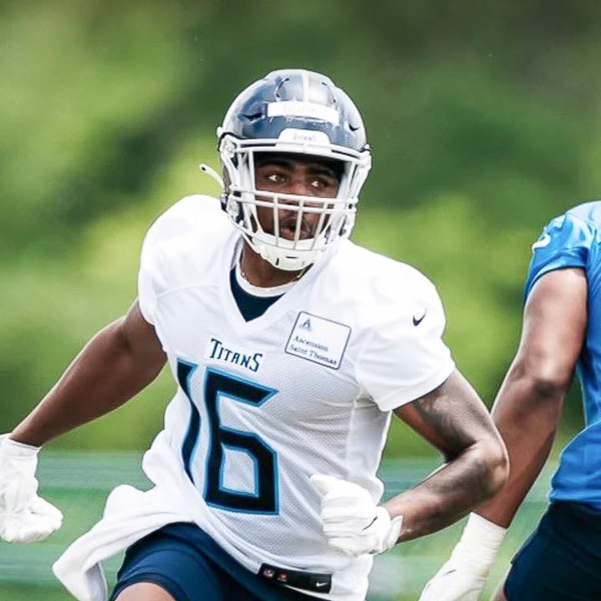 Former Razorback Treylon Burks works his way through second Tennessee  minicamp - Sports Illustrated All Hogs News, Analysis and More