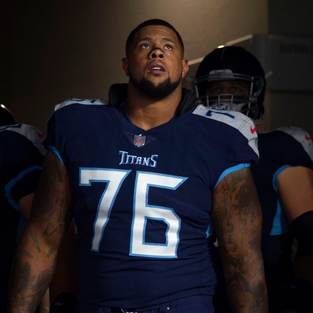 Rodger Saffold: Tennessee Titans guard in photos