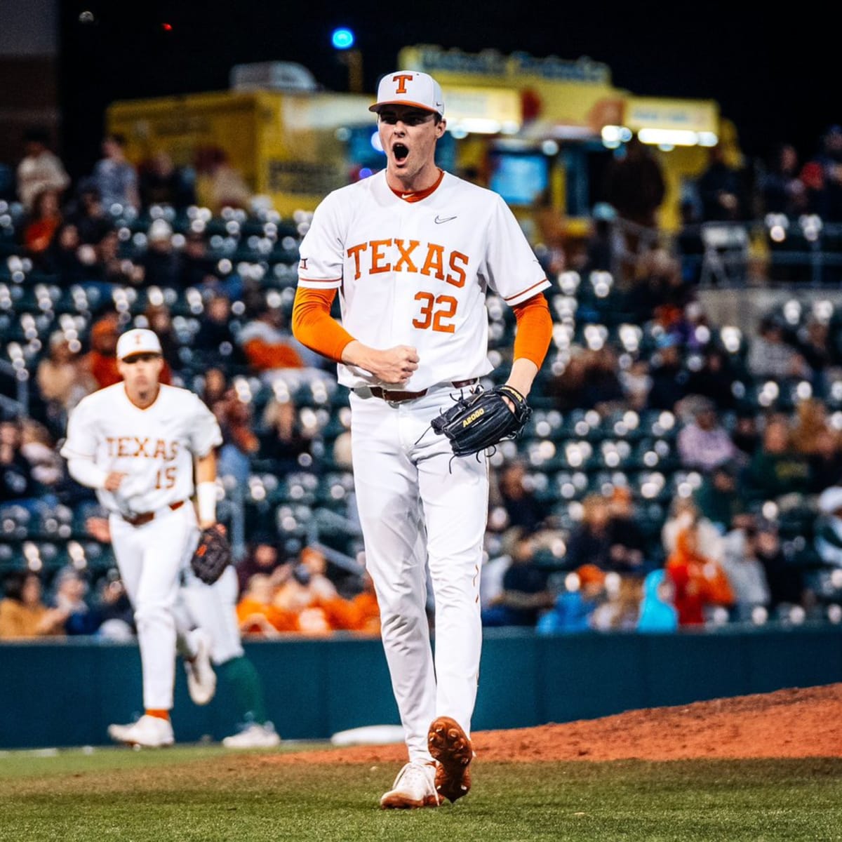 No. 1 Texas Longhorns Baseball Looks to Continue Strong Start Against Texas  State - Sports Illustrated Texas Longhorns News, Analysis and More