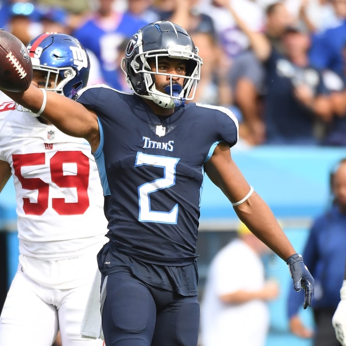 Tennessee Titans wide receiver Robert Woods (2) is shown before an NFL  football game against the Las Vegas Raiders Sunday, Sept. 25, 2022, in  Nashville, Tenn. (AP Photo/John Amis Stock Photo - Alamy