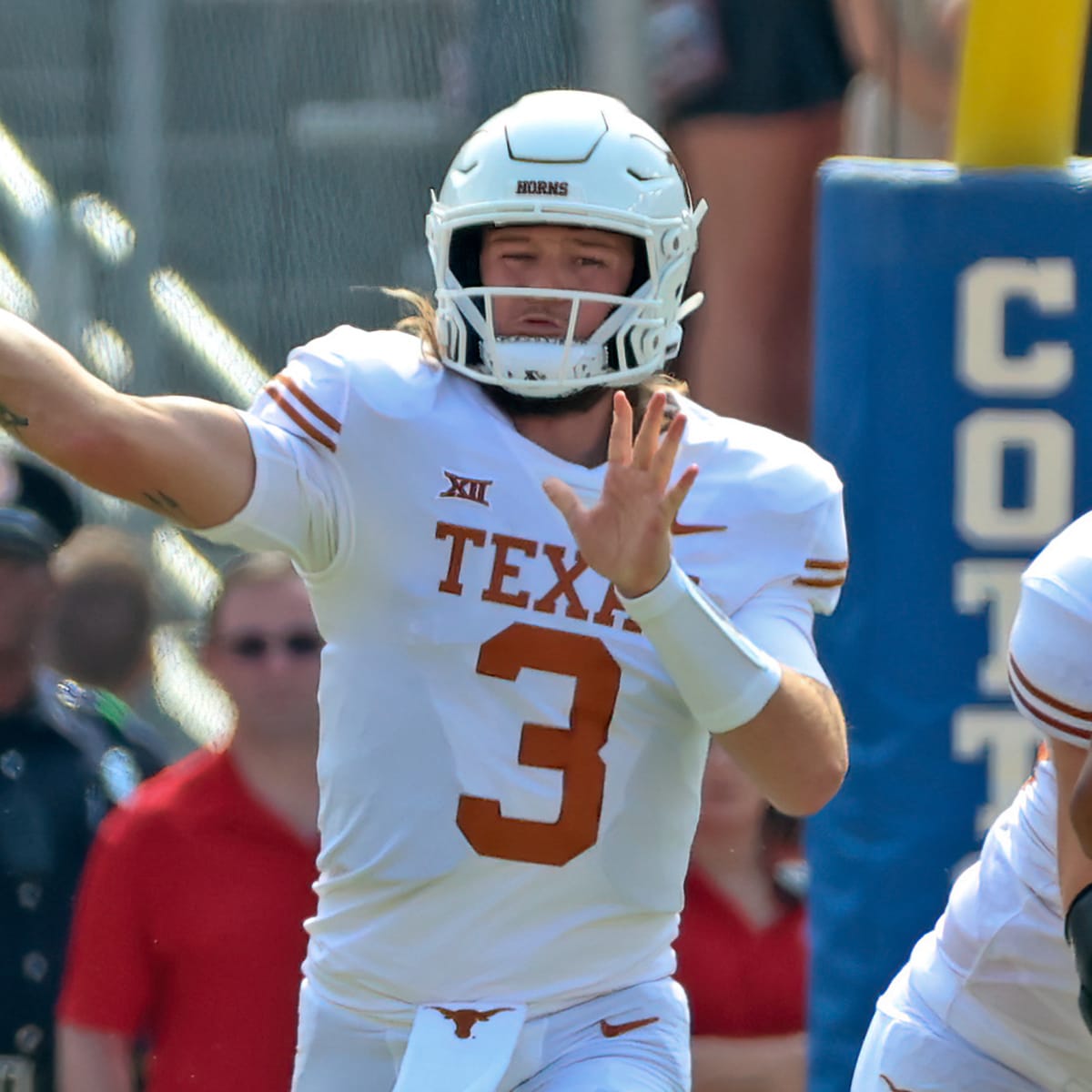 Texas vs. Kansas picks, predictions: Week 12 college football odds