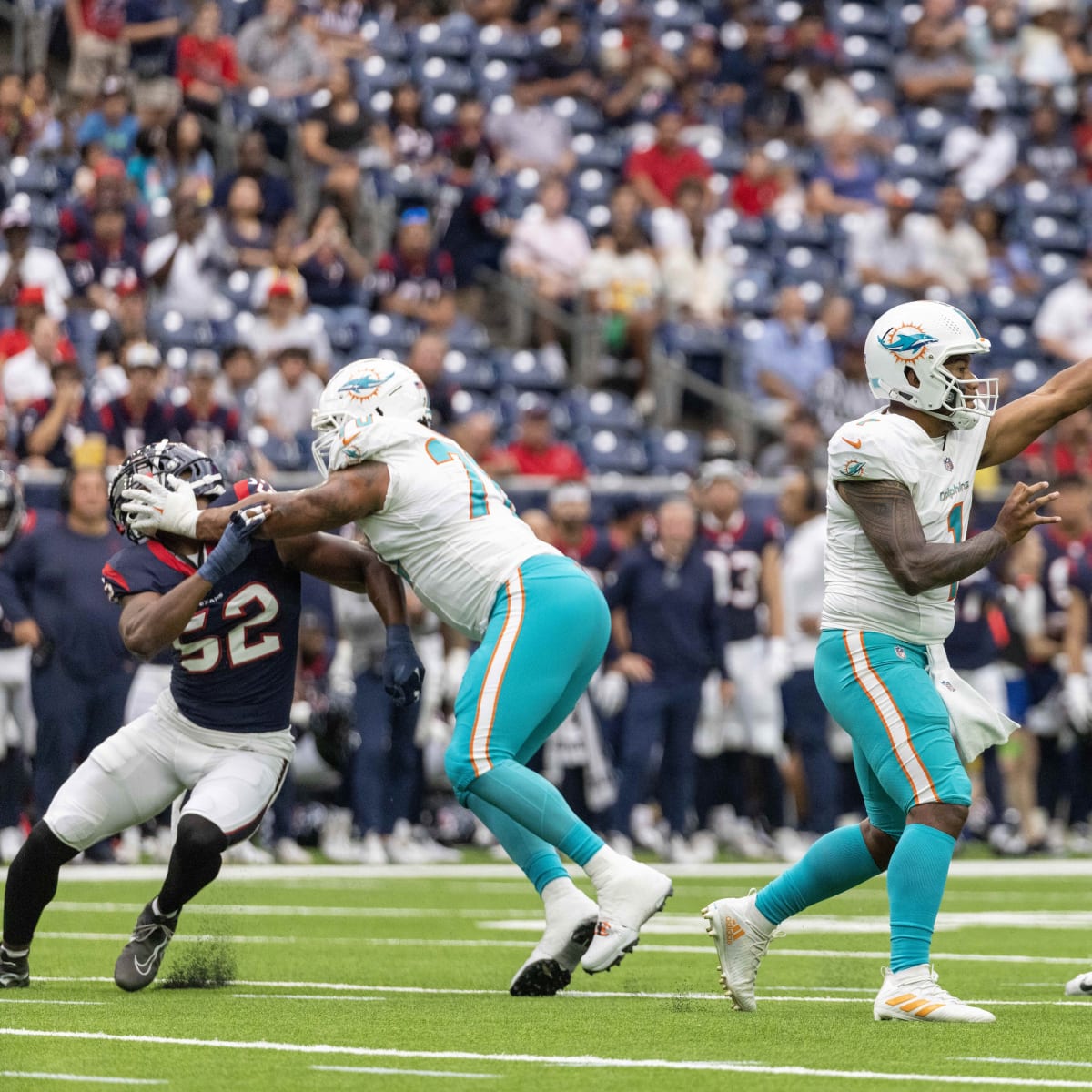 Miami Dolphins OT Kendall Lamm will face a tough challenge as Terron  Armstead's replacement - Sports Illustrated Miami Dolphins News, Analysis  and More