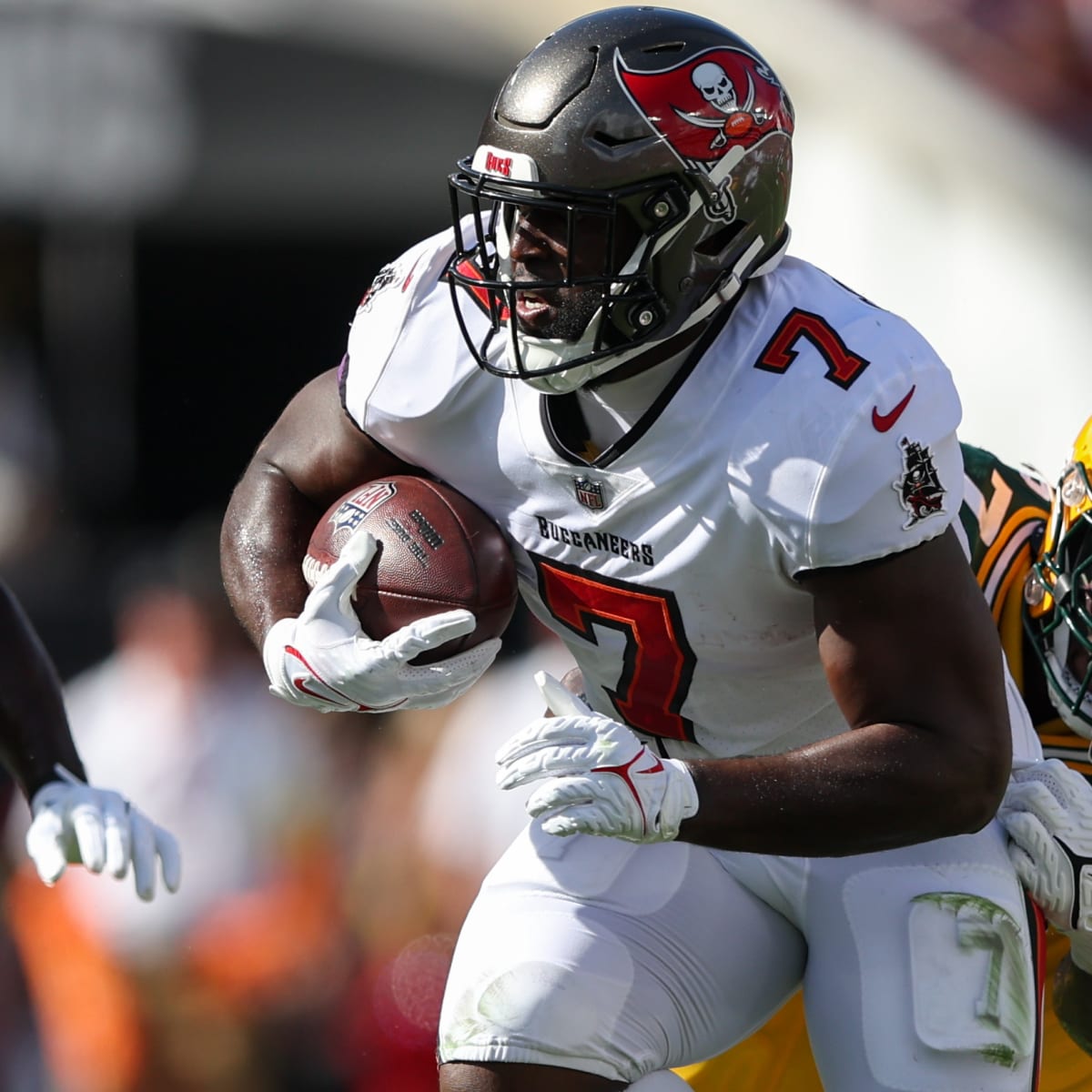 Buccaneers' Leonard Fournette asked to be released