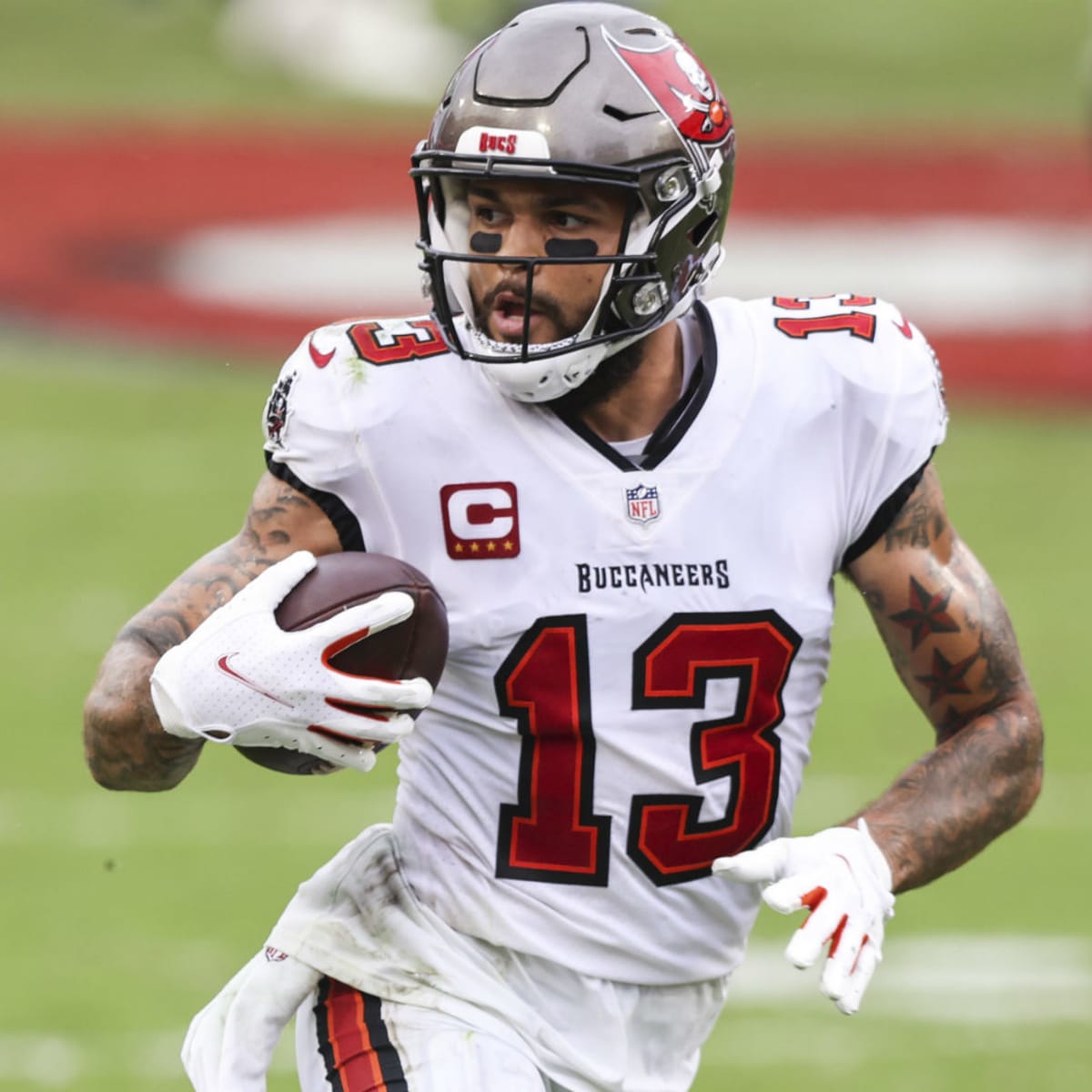 Former Texas A&M All-American Mike Evans wins Super Bowl LV