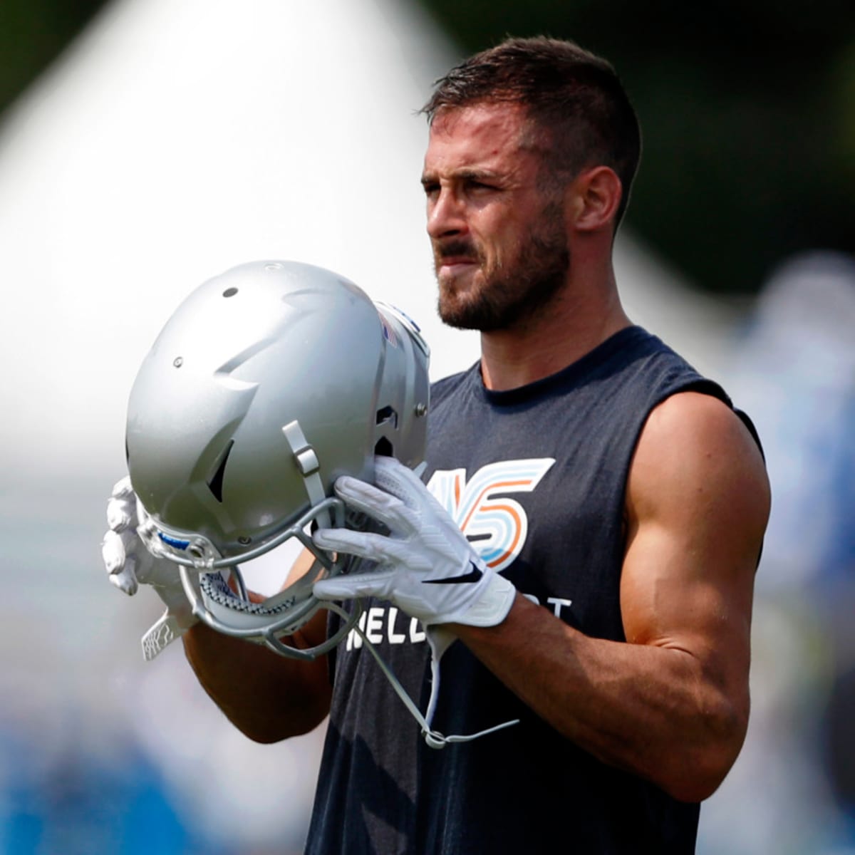 Lions WR Danny Amendola shares advice for Patriots' new receivers - Sports  Illustrated New England Patriots News, Analysis and More
