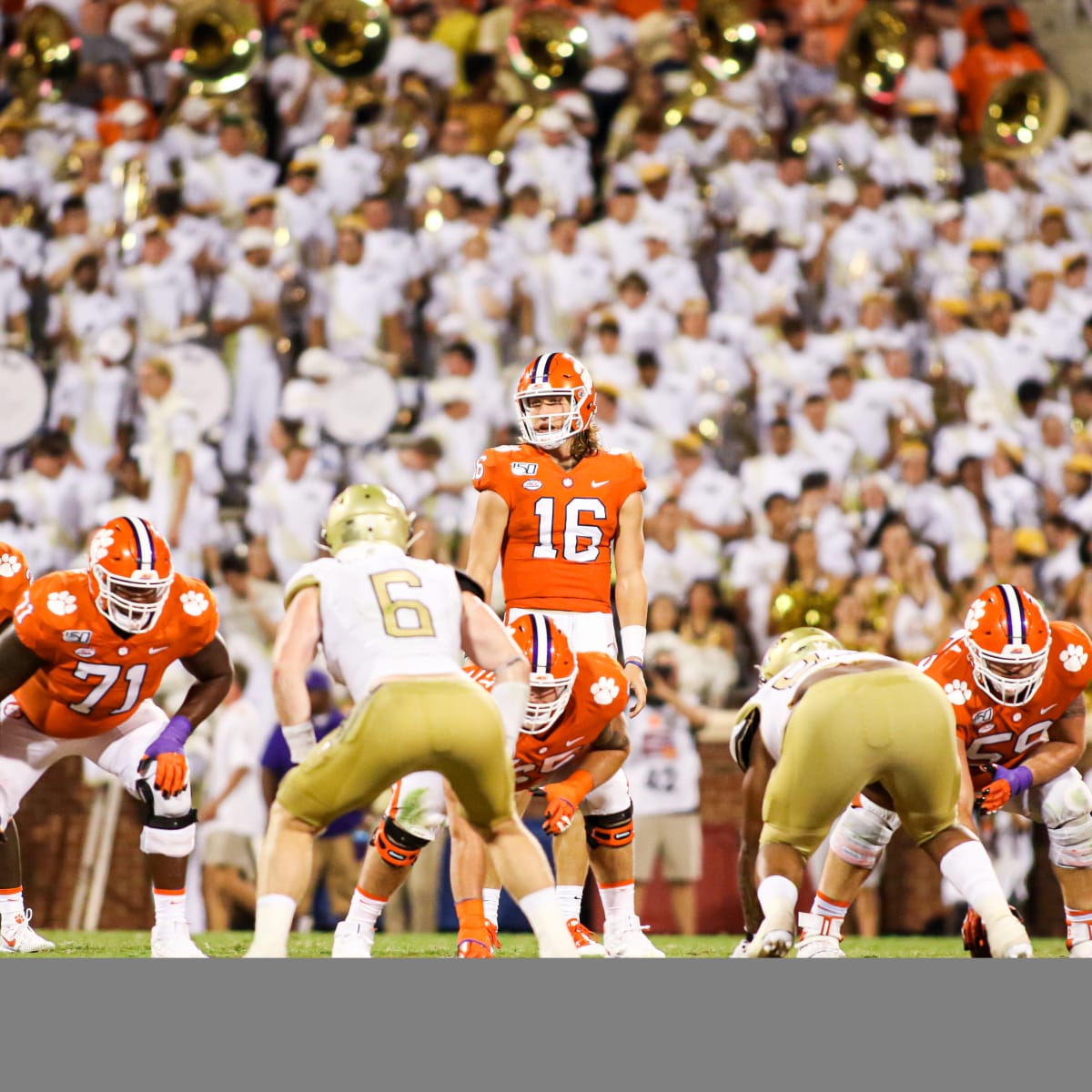 Trevor Lawrence breaks Deshaun Watson's Georgia career passing record