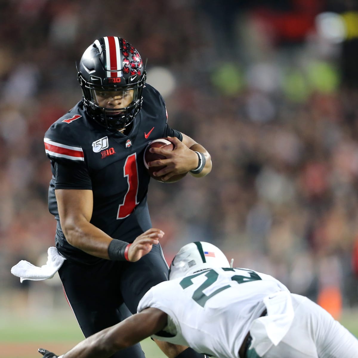 Justin Fields Throws 50th Career Touchdown at Ohio State - Sports  Illustrated Ohio State Buckeyes News, Analysis and More