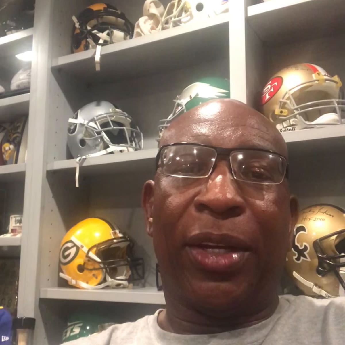 Watch! Eric Dickerson tells a funny story about a Chicago Bears game -  Sports Illustrated LA Rams News, Analysis and More