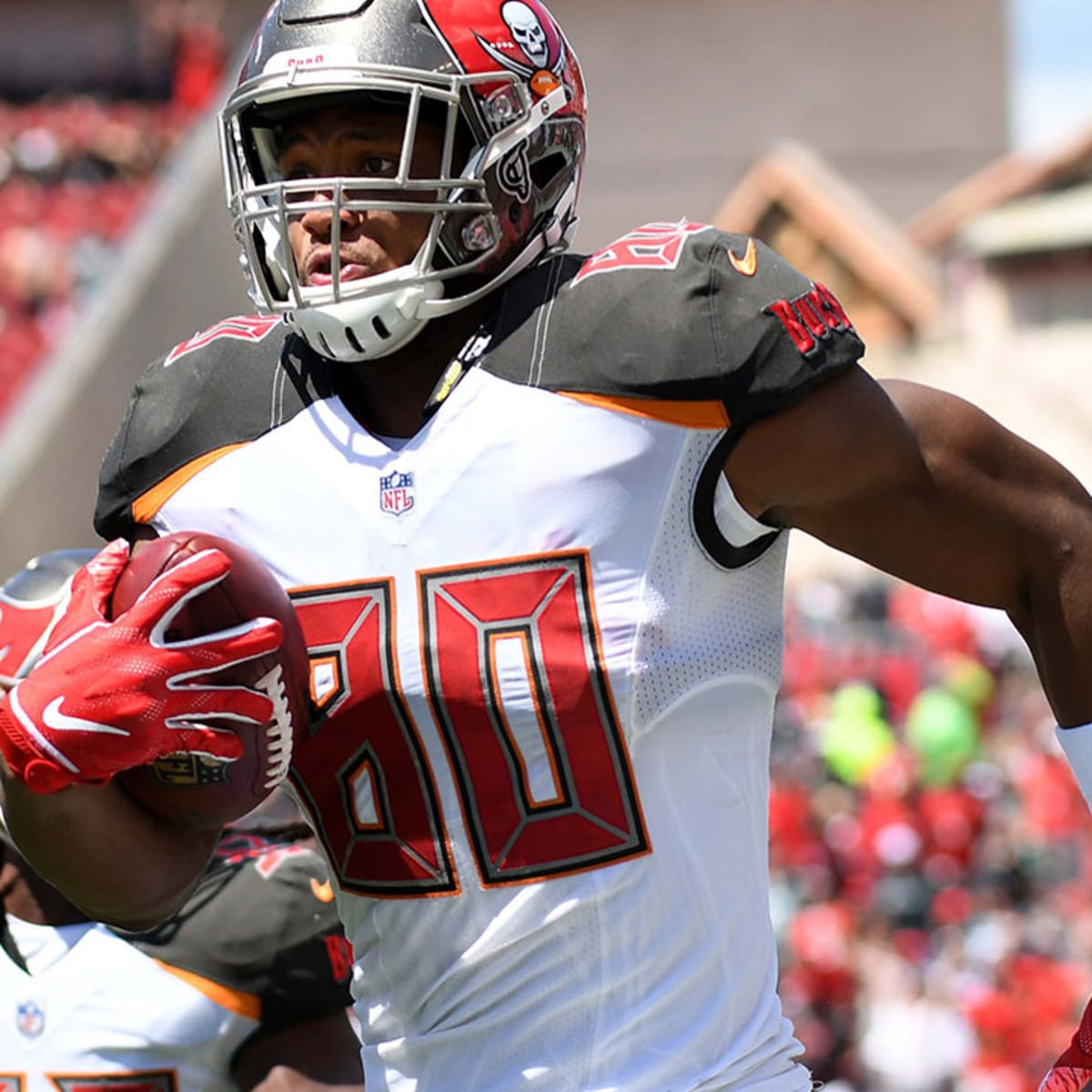 OJ Howard struggling with drops for Bucs