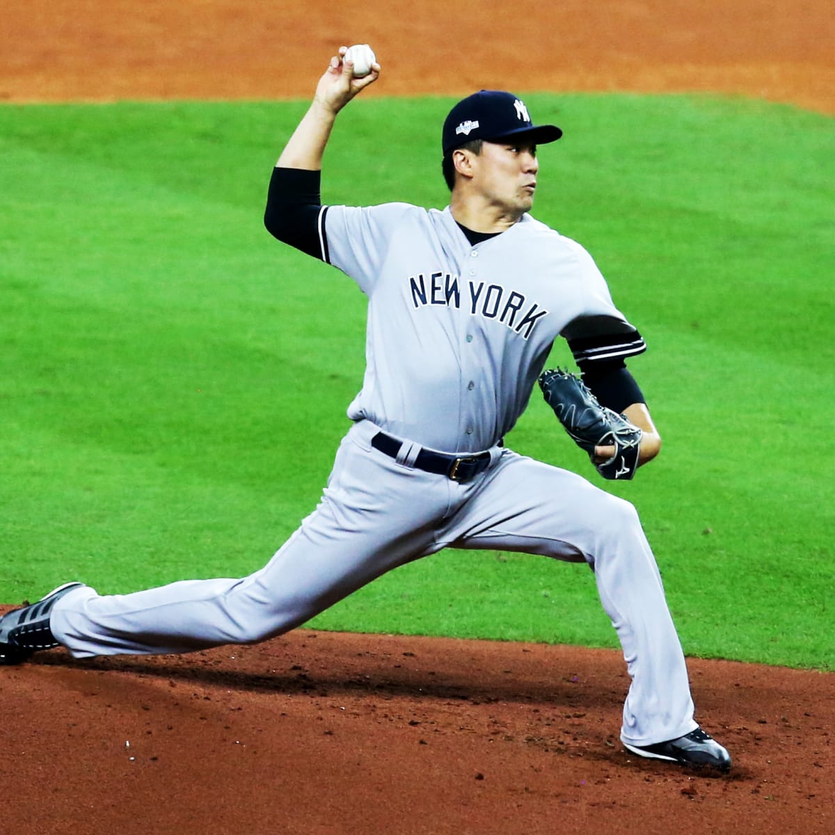 Masahiro Tanaka strikes out 10 in Yankee Stadium debut, but