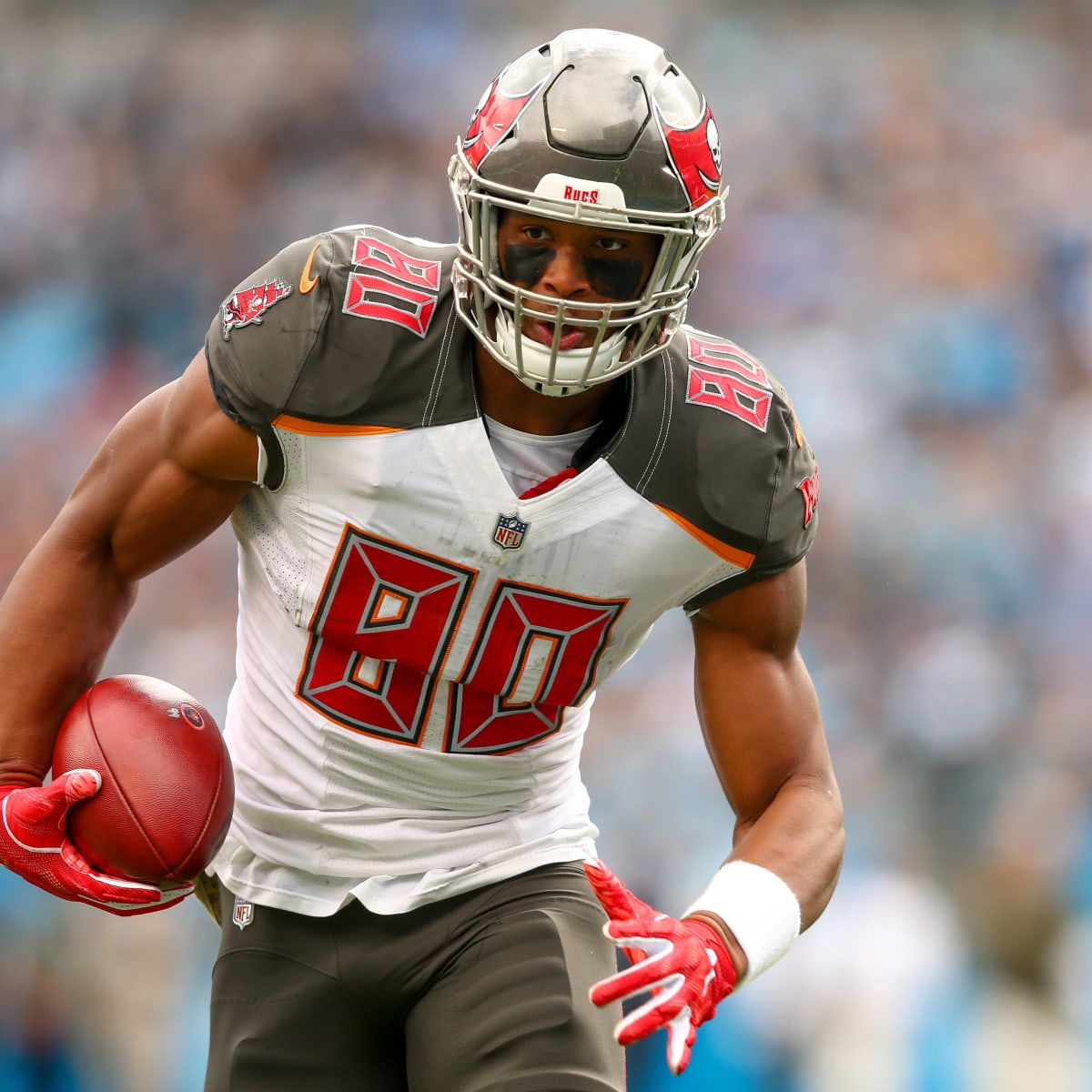 O.J. Howard injury news: Bucs TE questionable for for Week 7