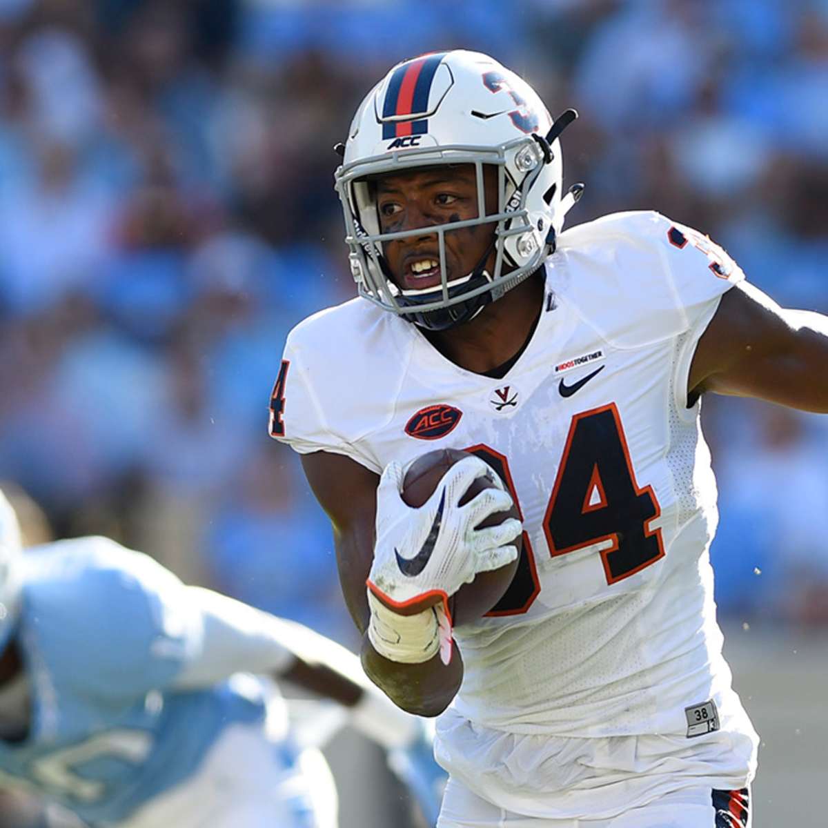 Virginia star DB Bryce Hall carted off the field with leg injury suffered  in first half vs. Miami 