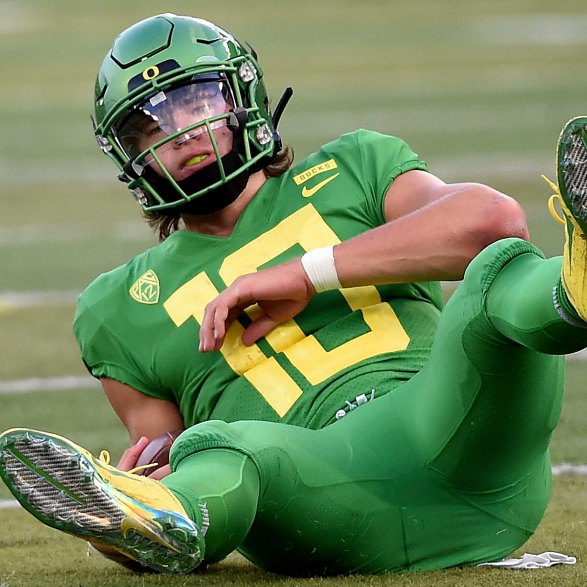 Year Of The Qb University Of Oregon Justin Herbert, 2019 Sports Illustrated  Cover by Sports Illustrated