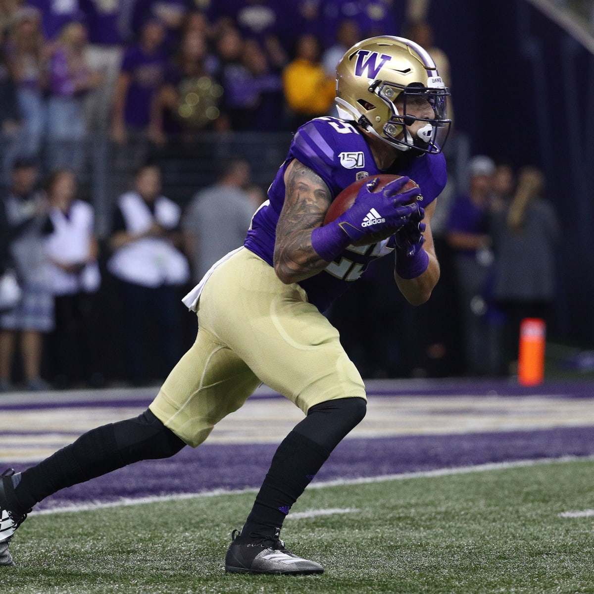 Washington's Salvon Ahmed could provide a spark for Huskies