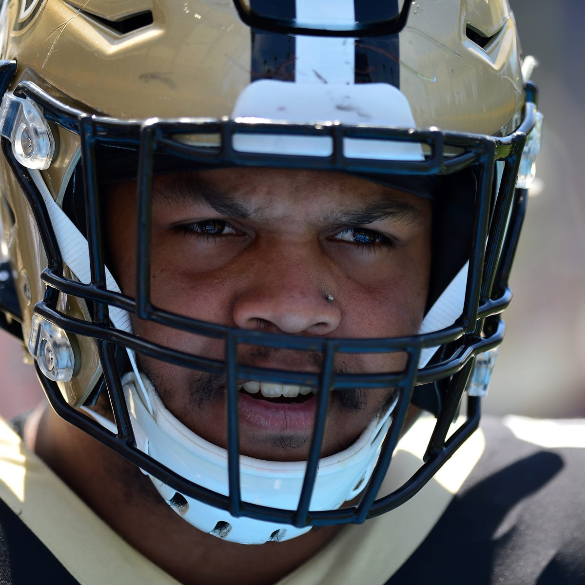 After missing Week 1, Marcus Davenport gets his shot at Tom Brady