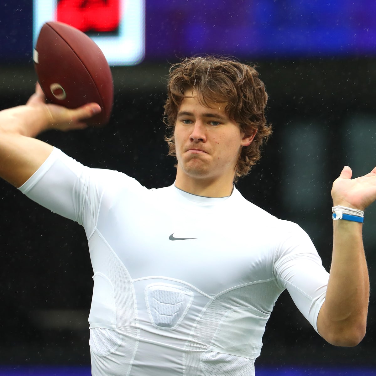 New Stat Shows that Justin Herbert is Among the Most Accurate QBs in the  Nation - Sports Illustrated Oregon Ducks News, Analysis and More