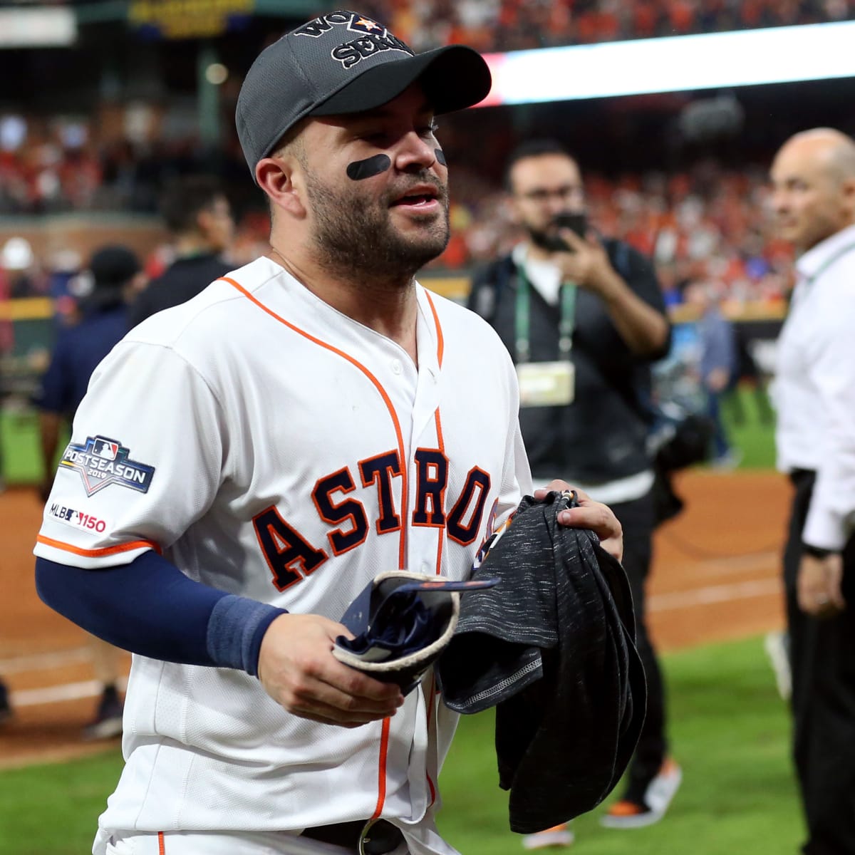 Altuve's Homer Stuns Yankees and Sends Astros to World Series - The New  York Times