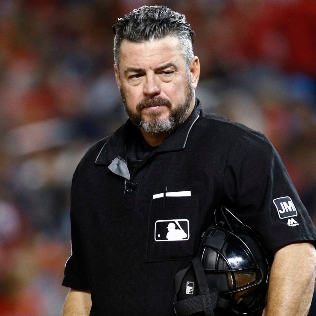 MLB investigates umpire's tweet calling for civil war if Trump is impeached