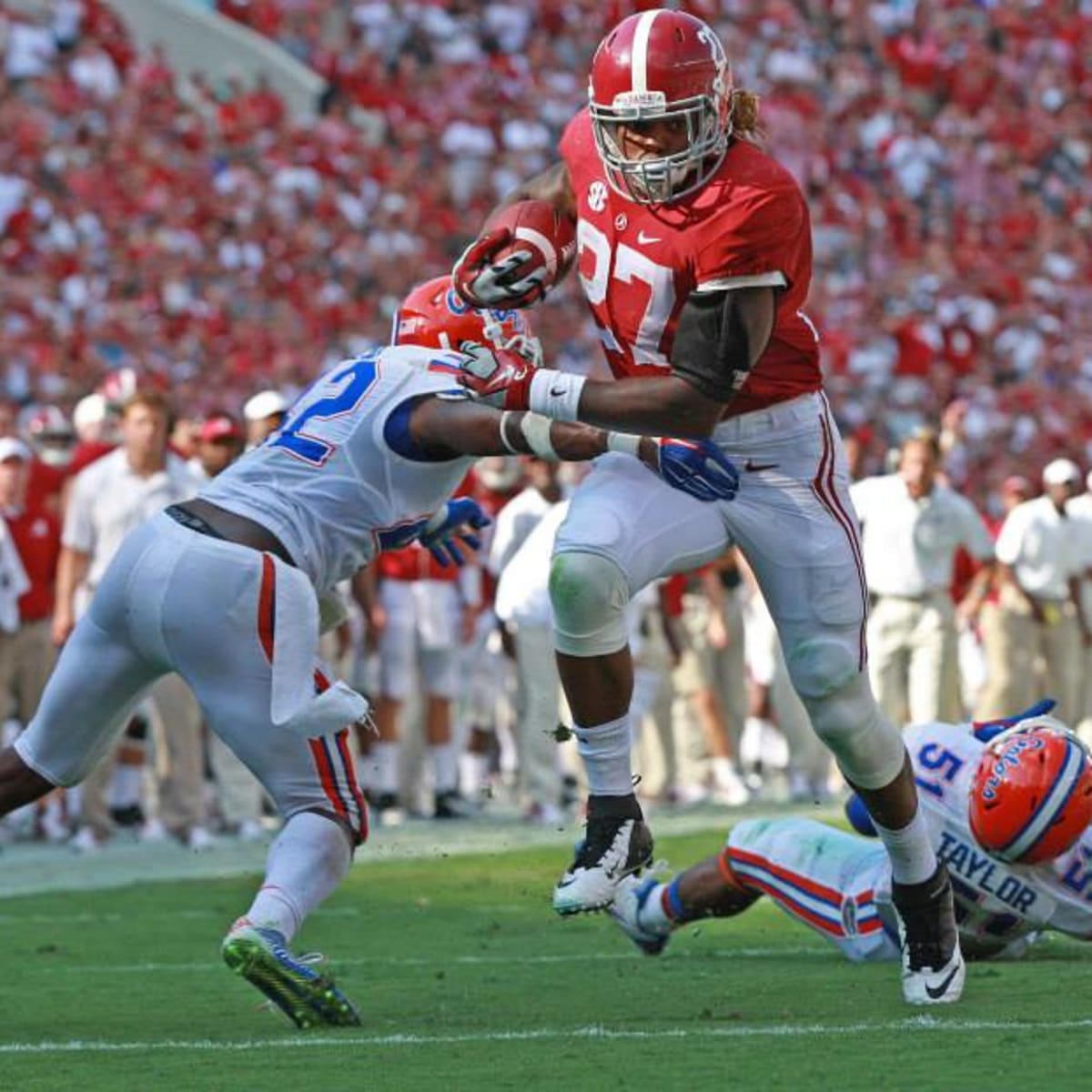 Derrick Henry enrolls at Alabama: record setting running back recruit ready  for Tide 