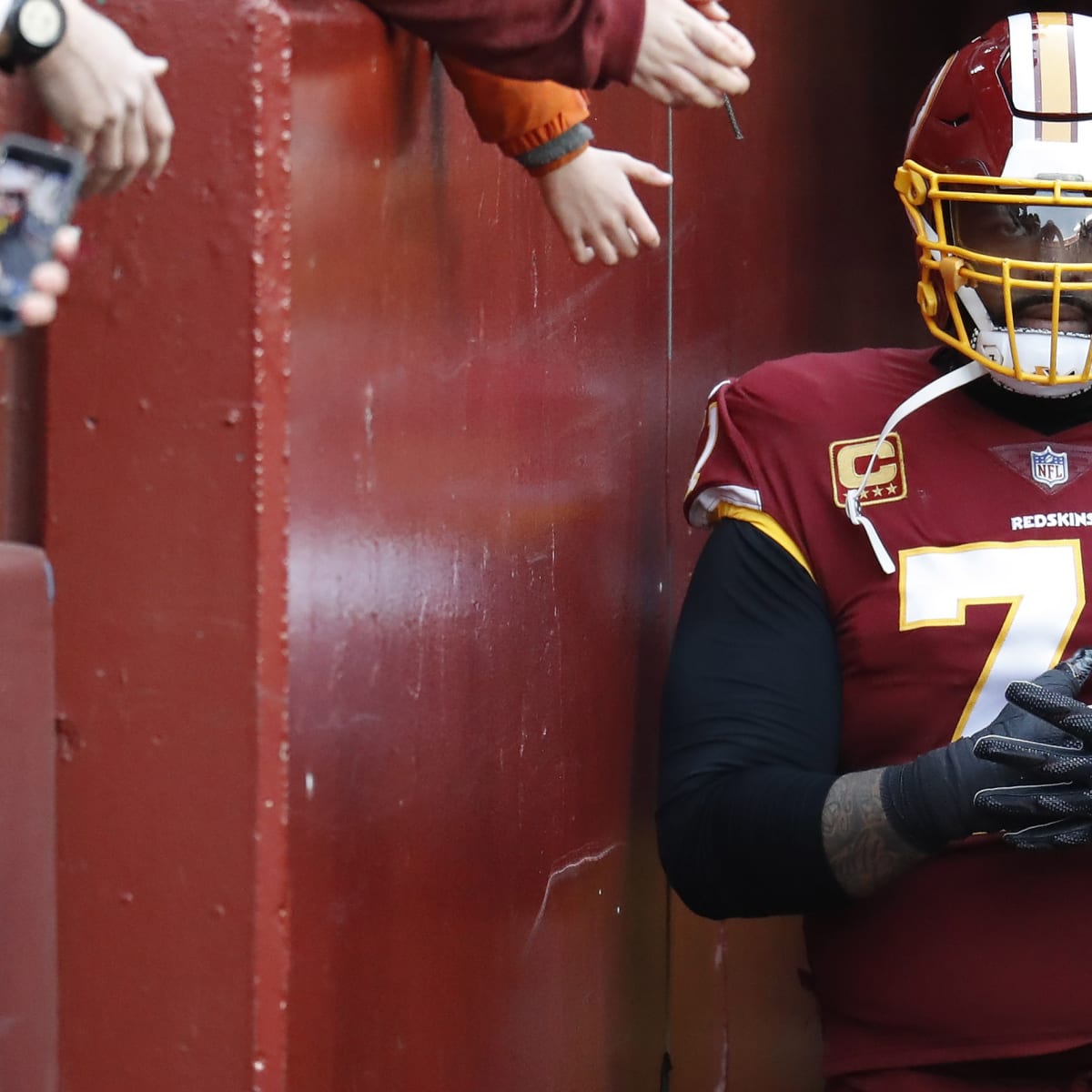 Trent Williams passes physical, Redskins practice status uncertain - Sports  Illustrated